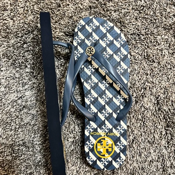 Tory Burch Navy and White Patterned Flip Flops - Picture 3 of 3